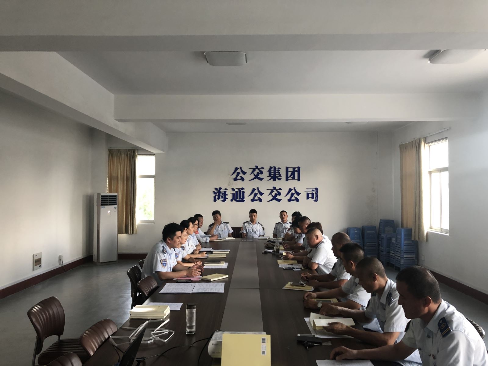 公交集團公交事業(yè)一部積極開展“喬曉峰道德講堂”教育培訓工作